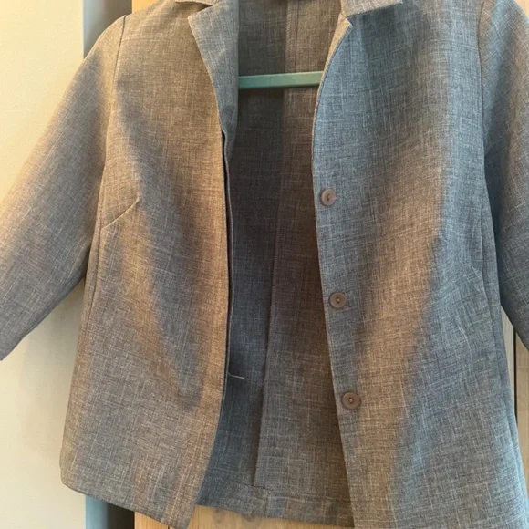 Grey jacket - Picture 3 of 3